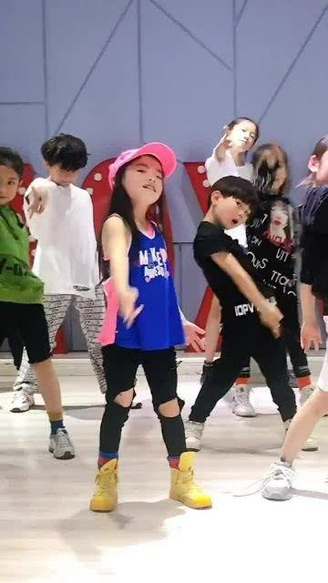 舞者小宝爆料视频,幕后爆料视频大揭秘  第3张